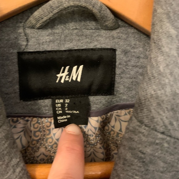 H&M Womens blazer in EUC - Picture 8 of 11